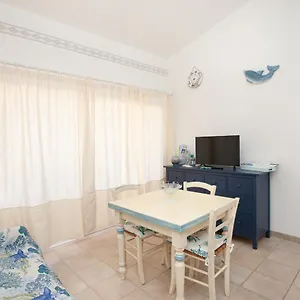  Appartamento Porto Coda Cavallo House A 300 Mt Dal Mare, Con Terrazza Panoramica Italia
